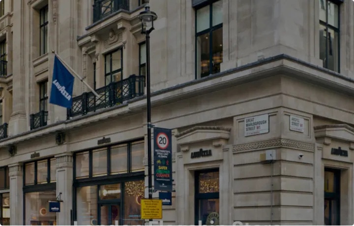 ה-Flagship Store בלונדון